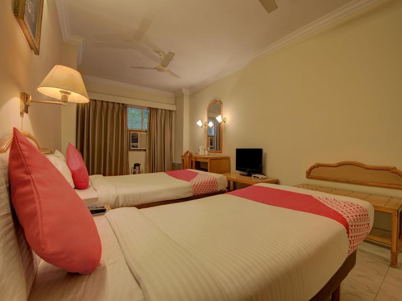Oyo 1864 Hotel Yuvraj Ранчі Екстер'єр фото