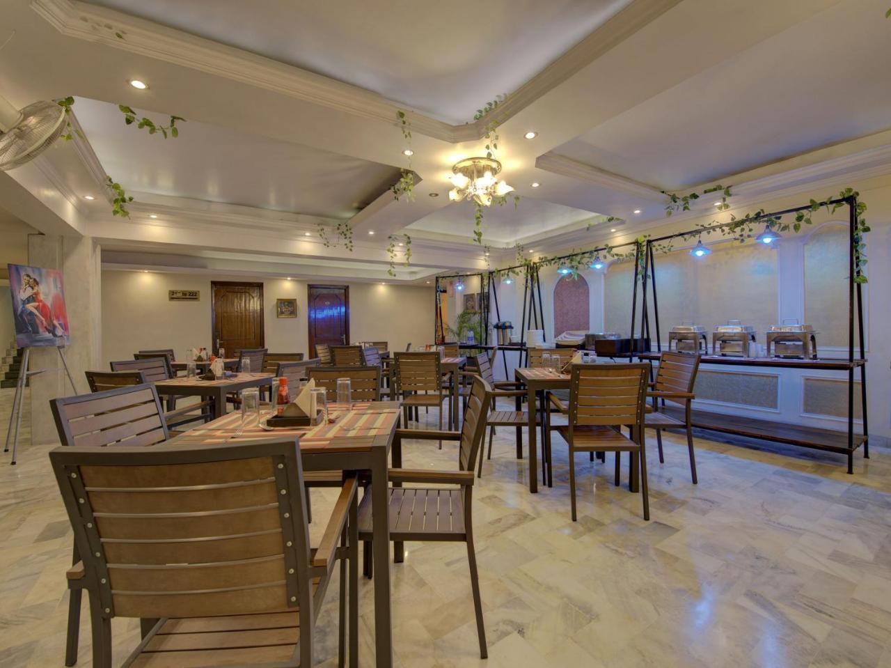 Oyo 1864 Hotel Yuvraj Ранчі Екстер'єр фото
